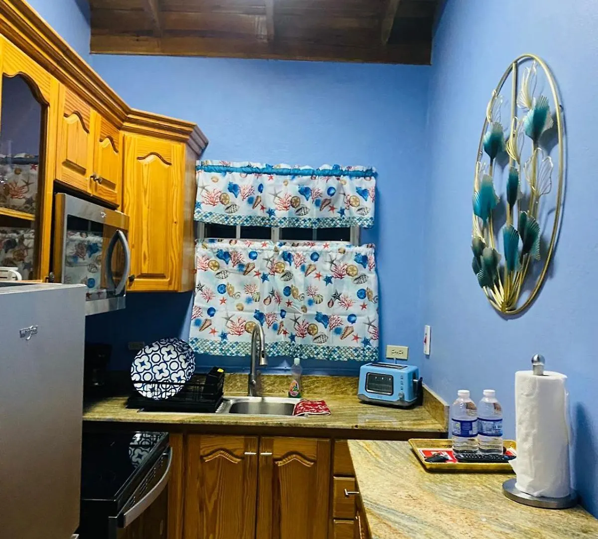Montego Bay, Ironshore Luxury Studio Blue Room Jamaica