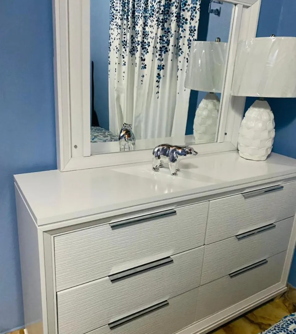 Montego Bay, Ironshore Luxury Studio Blue Room